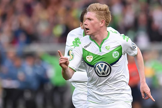 Kevin De Bruyne jubelt nach seinem Treffer im Pokalfinale gegen Borussia Dortmund.
