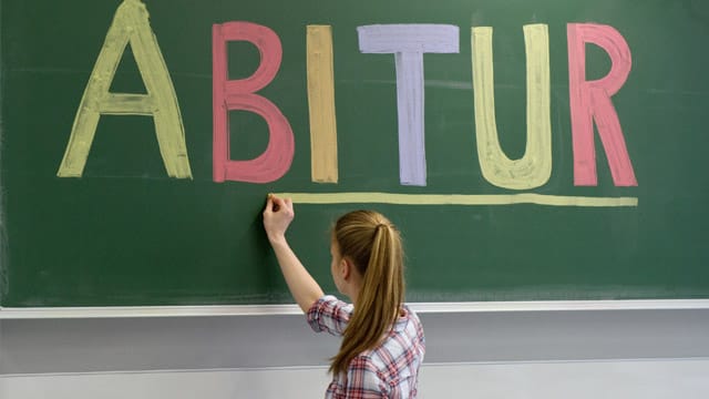 Wie lange Schüler zum Abitur brauchen, wird in den Bundesländern unterschiedlich gehandhabt.