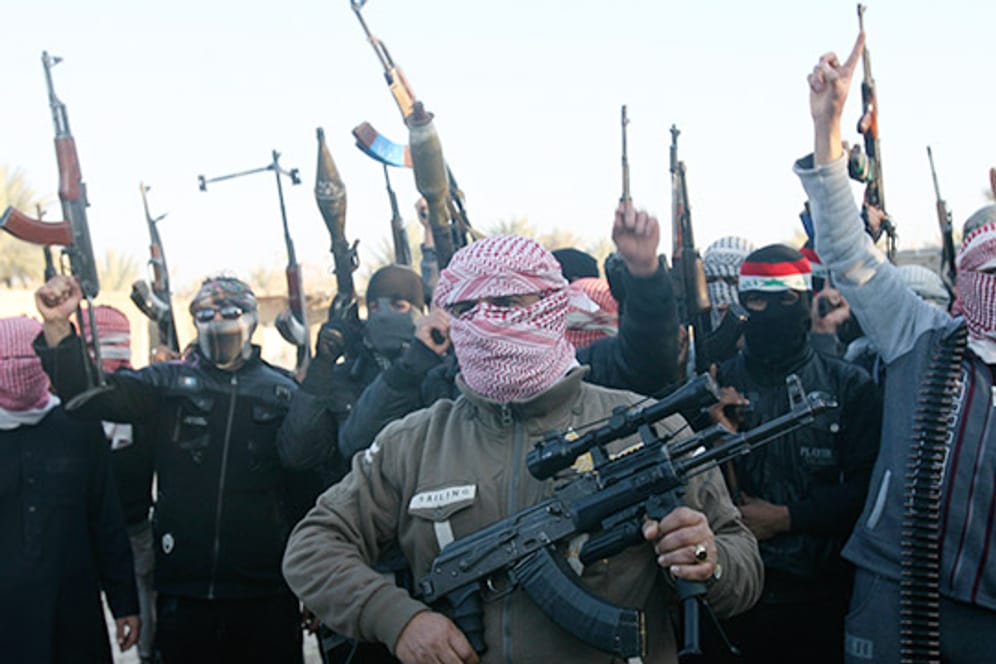Bewaffnete sunnitische Kämpfer im Irak.