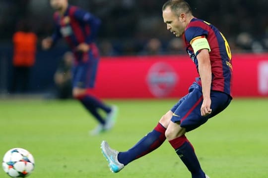 Iniesta bekommt in der spanischen Presse ein Sonderlob.