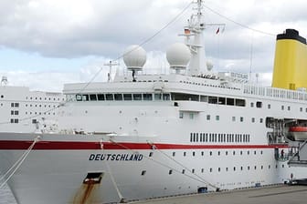 Das "Traumschiff" ist in Kiel.