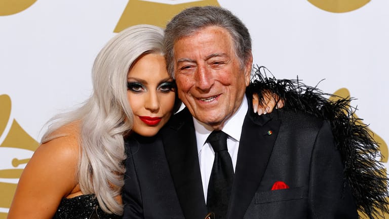 Lady Gaga und Tony Bennett wollten zugunsten der Hilfsorganisation WellChild ein Konzert in London geben - jetzt musste es wegen einer Erkrankung Bennetts kurzfristig abgesagt werden.