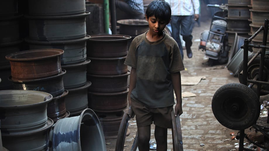 "Wo Kinder in Indien arbeiten: Steinbrüche, Tee-Stände, Felder"