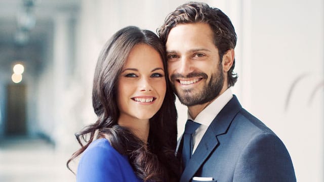 "Wir sind sehr gespannt. Und ein bisschen angespannt", verrieten Schweden-Prinz Carl Philip und Sofia Hellqvist im Vorfeld ihrer Trauung in einem Interview. "Wir sind sehr gespannt. Und ein bisschen angespannt", verrieten Schweden-Prinz Carl Philip und Sofia Hellqvist im Vorfeld ihrer Trauung in einem Interview.