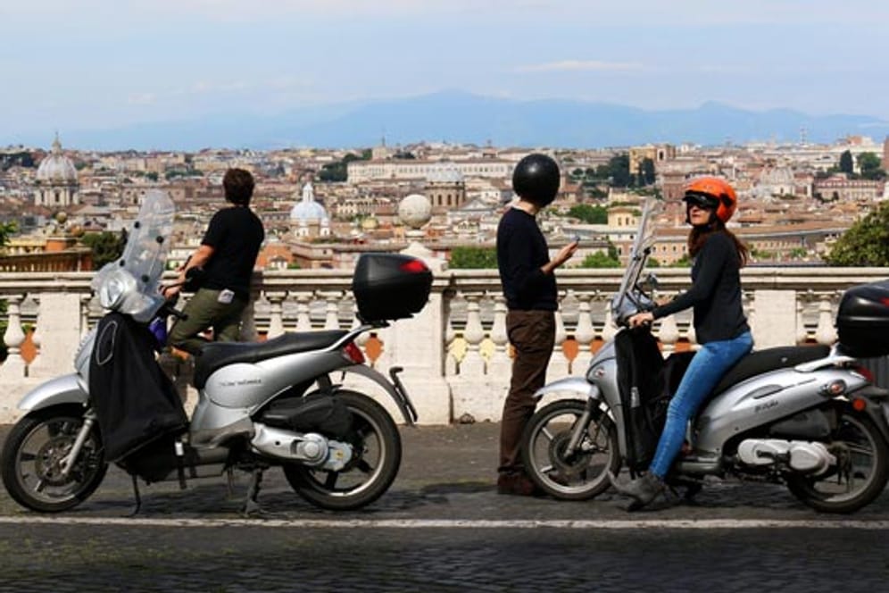 Rom mit dem Roller ist ein einmaliges Erlebnis.