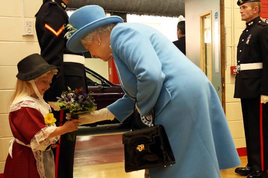 Maisie Gregory wird den Besuch von Queen Elizabeth II. in Cardiff so schnell wohl nicht vergessen.