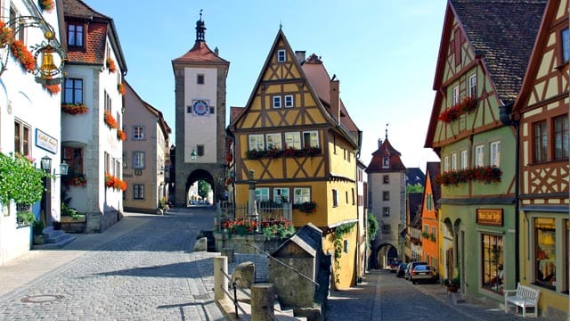 Die Romantische Straße bietet sehr viel Abwechslung.