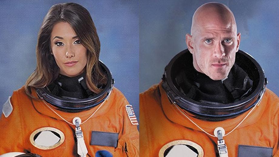 Pornodreh im all: Eva Lovia und Johnny Sins sind für die Nummer in der Schwerelosigkeit vorgesehen.