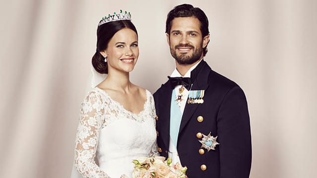 Wie aus dem Ei gepellt: das Hochzeitsfoto von Carl Philip und Sofia.