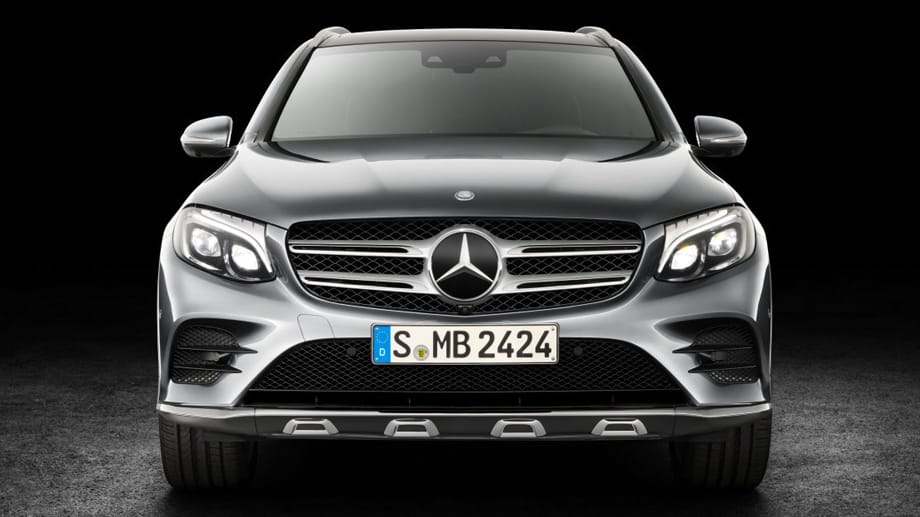 Statt auf Kanten wie der Vorgänger setzt das neue SUV auf organisches Design - passend zum Rest der Mercedes-Modellfamilie.