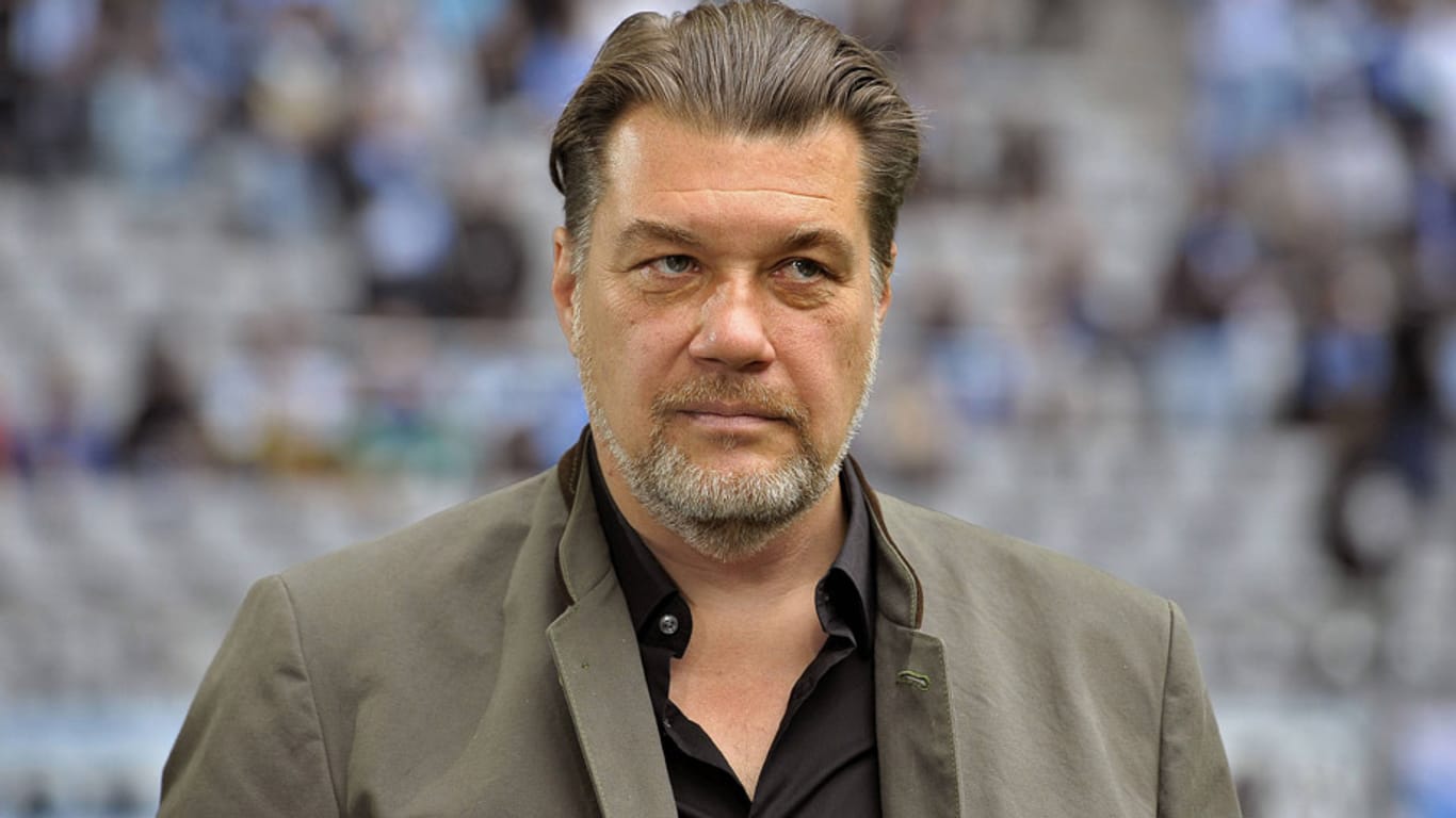Präsident Gerhard Mayrhofer und die Vereinsführung des TSV 1860 München haben die geplante Mitgliederversammlung kurzerhand abgesagt.
