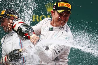 Nico Rosberg feiert seinen Sieg auf dem Red Bull Ring.
