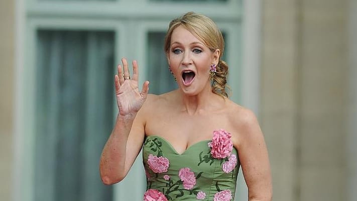 J. K. Rowling schreibt über die Ursache der schwierigen Verhältnisse von Harry Potter und seinem Onkel Vernon.