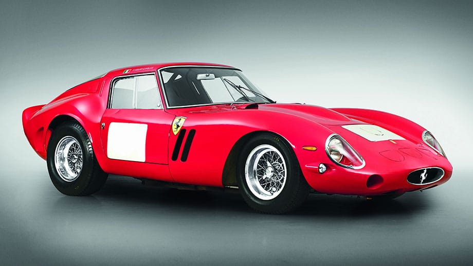2. Platz: Ein Ferrari 250 GTO Berlinetta, Baujahr 1962, war einem Sammler 38 Millionen US-Dollar (damals 28,4 Millionen Euro) wert. Der Wagen kam im Sommer 2014 bei einer Versteigerung des Auktionshauses Bonhams im kalifornischen Monterey unterm Hammer