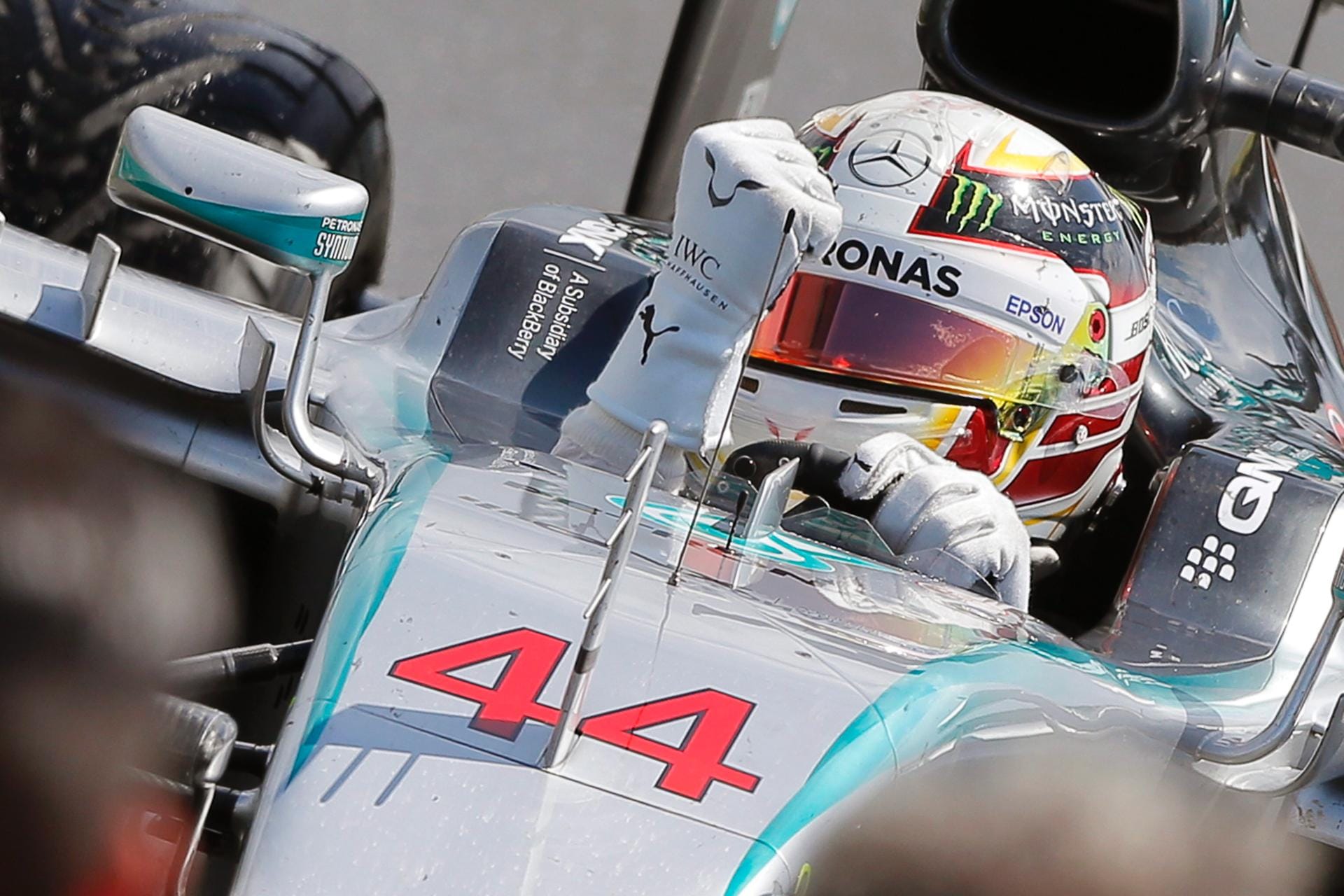 Lewis Hamilton triumphiert in Silverstone.