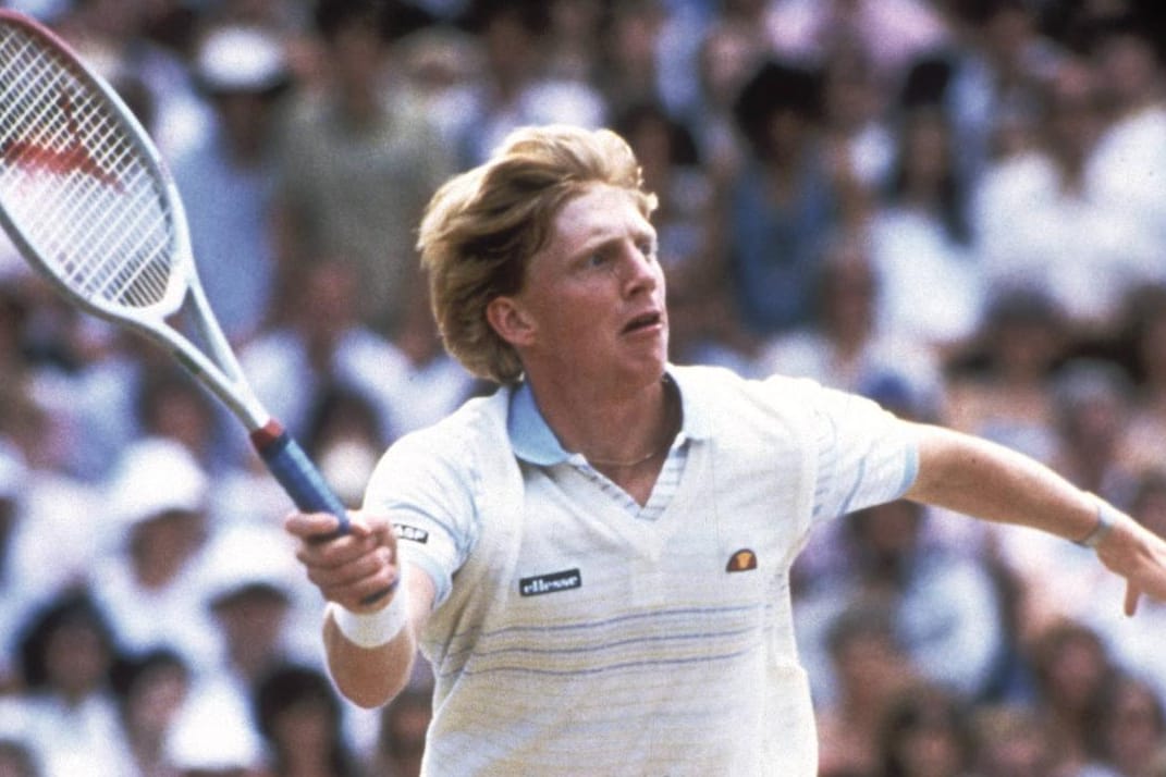 Boris Becker setzt sich im Wimbledon-Finale am 7. Juli 1985 gegen den Südafrikaner Kevin Curren durch.