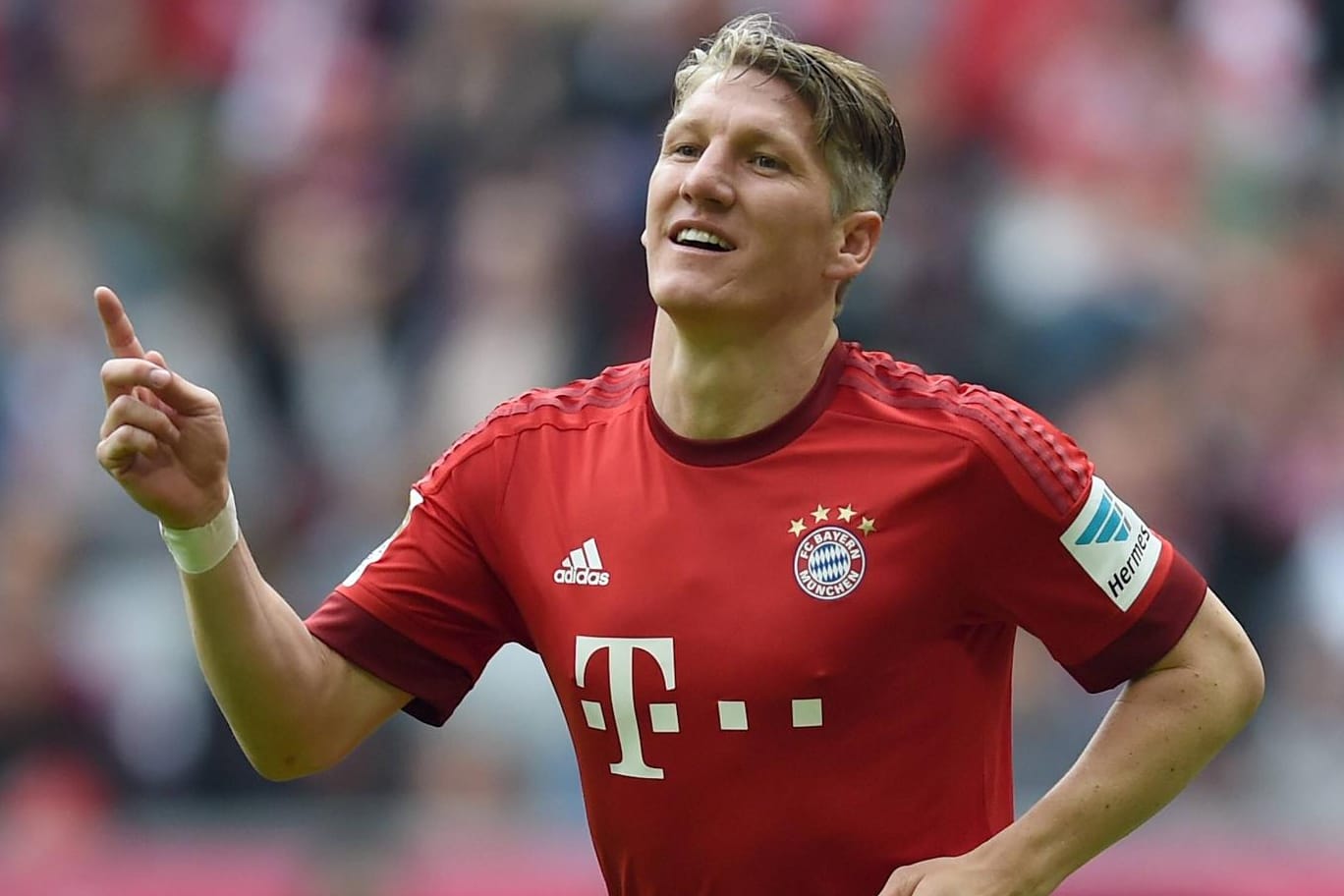 Nach 17 Jahren im Bayern-Trikot wechselt Bastian Schweinsteiger nun zu Manchester United.