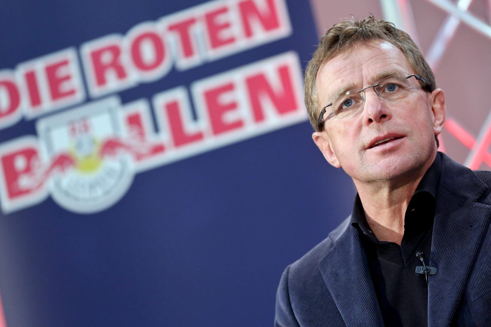 Ralf Rangnick glaubt an den Bundesliga-Aufstieg mit seinen Bullen.