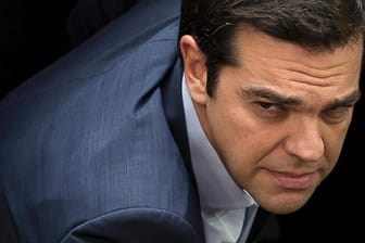 Der griechische Premier Alexis Tsipras - nimmt er bald den Hut?