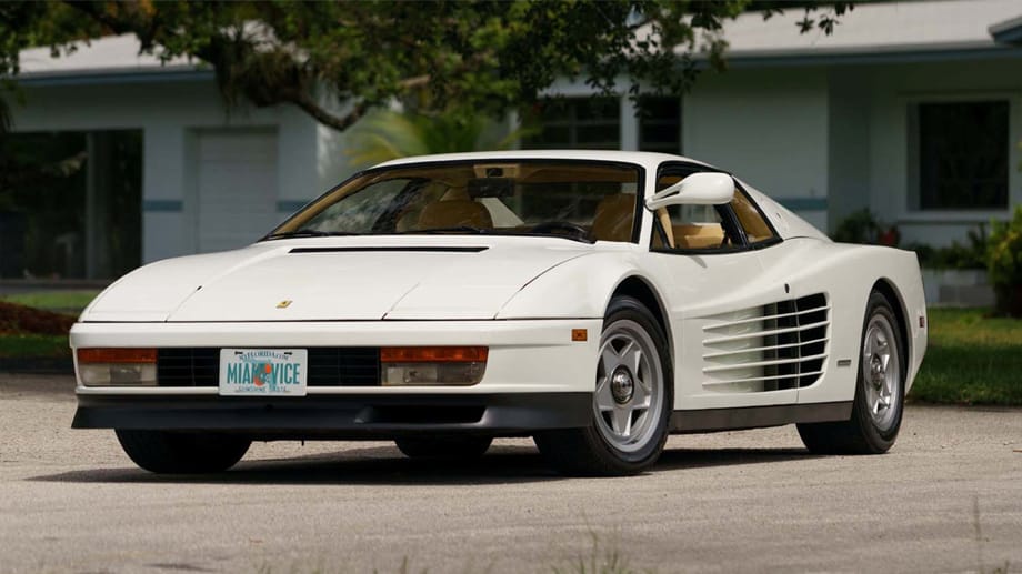 Ferrari Testrossa aus der Fernsehserie "Miami Vice".