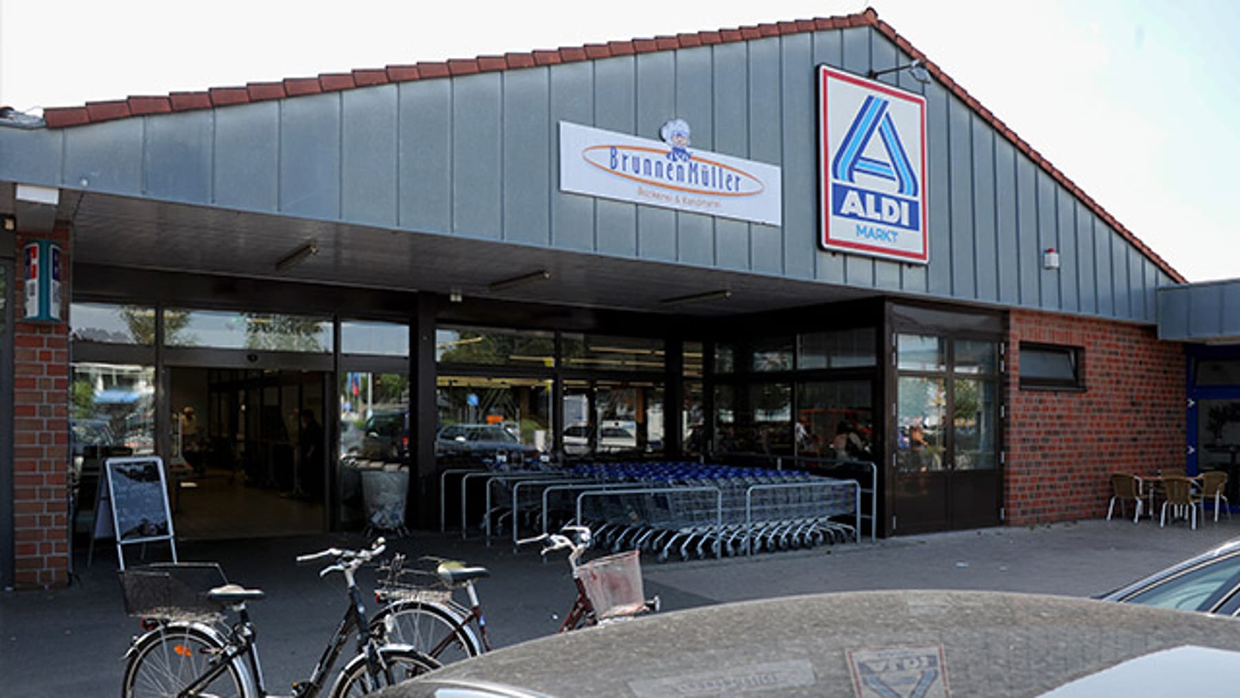 Aldi in Rotenburg wird erpresst Drohung mit Gift in Alkohol