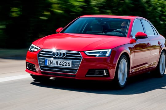 Audi A4: Neue Generation überrascht vor allem unter dem Blech.