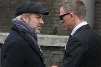 Sam Mendes und Daniel Craig bei den Dreharbeiten zum Bond-Film "Spectre" in Rom.