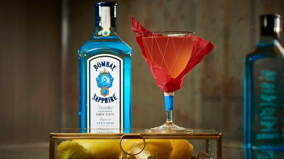 Der Gewinnercocktail der renommierten World’s Most Imaginative Bartender Cocktail Competition: El Diamante - eine Variante des klassischen Martini mit Gin, Zitrone-Kirsche Wermut und Salt & Earth Sirup.