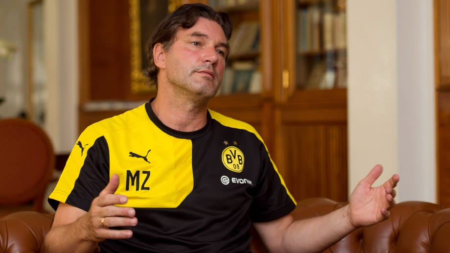 BVB-Sportdirektor Michael Zorc lässt die Ernährungskritik nicht gelten. BVB-Sportdirektor Michael Zorc lässt die Ernährungskritik nicht gelten.