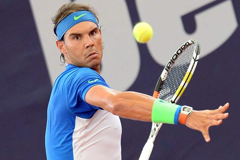 Sündhaft teurer Begleiter: Rafael Nadal bei seinem Match gegen Fernando Verdaso mit der Luxusuhr am Handgelenk.