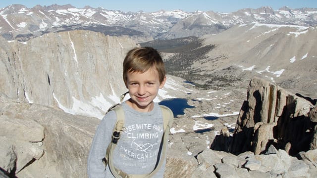 Tyler Armstrong im Jahr 2011 auf dem Mt. Whitney in Kalifornien, USA.