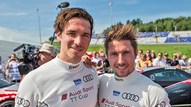 Felix Neureuther (li.) und Marcel Hirscher an der Strecke in Spielberg.