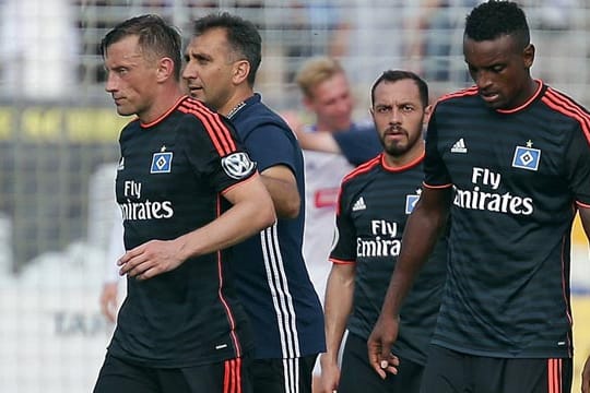 Für den Hamburger SV läuft es auf dem Platz ebenso wenig rund wie abseits des Feldes.