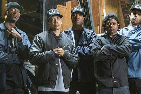 N.W.A. (v.l.): Dr. Dre (Corey Hawkins), DJ Yella (Neil Brown Jr.), MC Ren (Aldis Hodge), Eazy-E (Jason Mitchell) und Ice Cube (O'Shea Jackson Jr.)