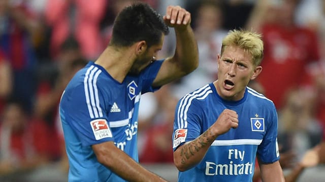 Streithähne: Die HSV-Profis Emir Spahic (links) und Lewis Holtby sollen in München aneinandergeraten sein. Streithähne: Die HSV-Profis Emir Spahic (links) und Lewis Holtby sollen in München aneinandergeraten sein.