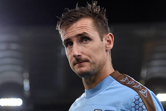 Missmutig: Miroslav Klose hat "kein gutes Gefühl" wegen seiner Verletzung.