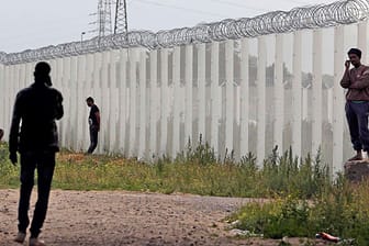 Der Eurotunnel am Ärmelkanal trennt Frankreich von England. Ein Durchkommen soll künftig unmöglich sein.