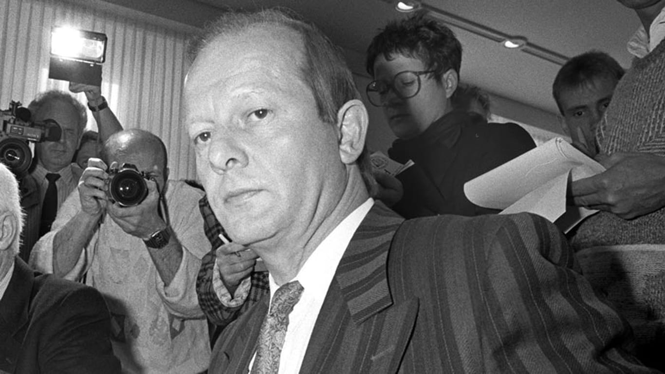 Reiner Pfeiffer, Ex-Medienreferent des früheren schleswig-holsteinischen Ministerpräsidenten Uwe Barschel, ist am 12. August gestorben.