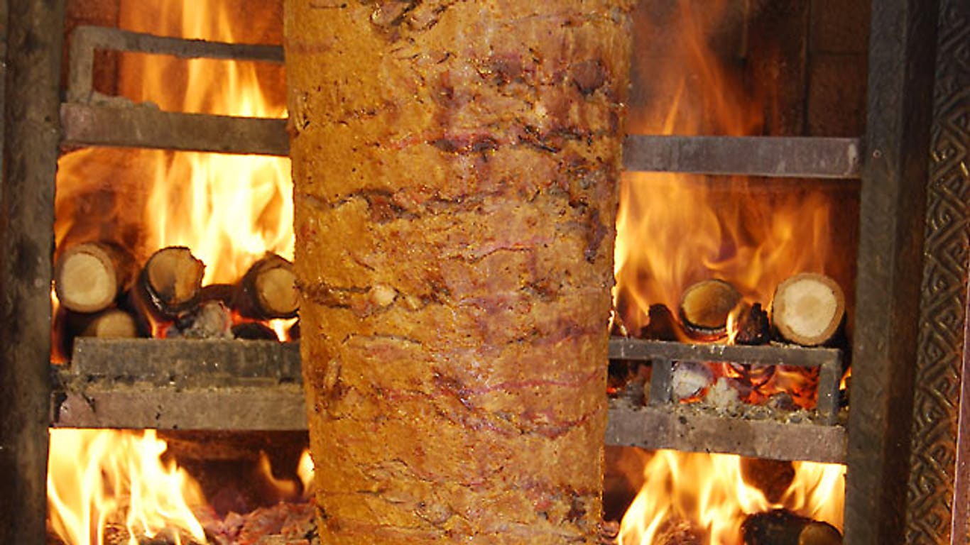 Döner Kebab: Das Original kommt nur vom Holzkohlegrill.