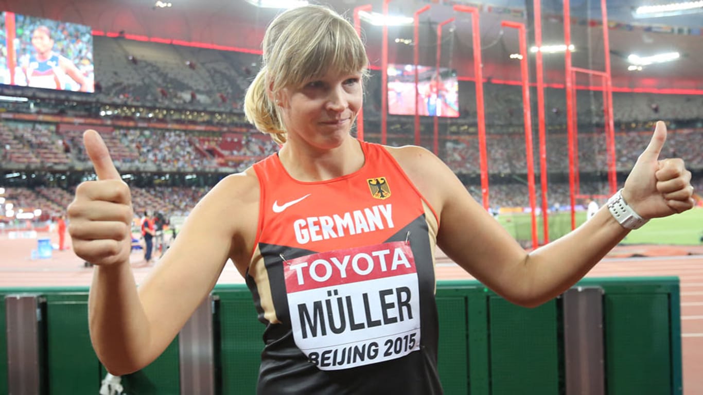 Diskuswerferin Nadine Müller hat bei der Leichtathletik-WM die vierte Medaille für das deutsche Team geholt.