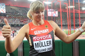 Diskuswerferin Nadine Müller hat bei der Leichtathletik-WM die vierte Medaille für das deutsche Team geholt.