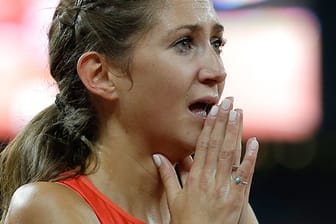 Gesa Felicitas Krause kann im Ziel ihr Glück noch gar nicht so richtig fassen. Sie hat WM-Bronze über 3000 Meter Hindernis gewonnen.