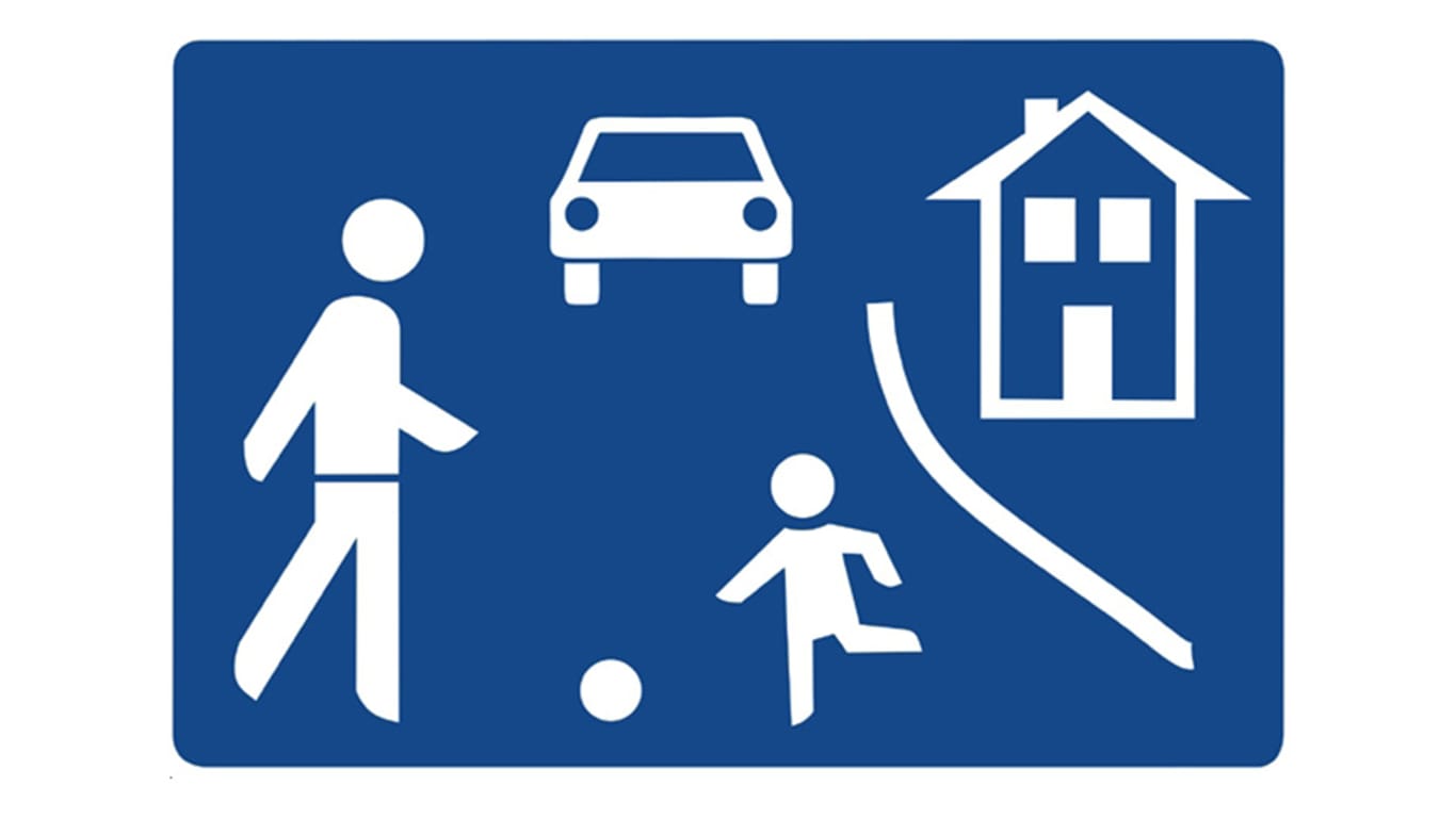 In der verkehrsberuhigten Zone müssen Auto- und Radfahrer besonders umsichtig sein.