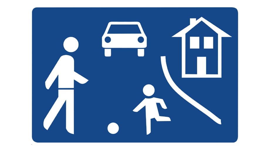 In der verkehrsberuhigten Zone müssen Auto- und Radfahrer besonders umsichtig sein.