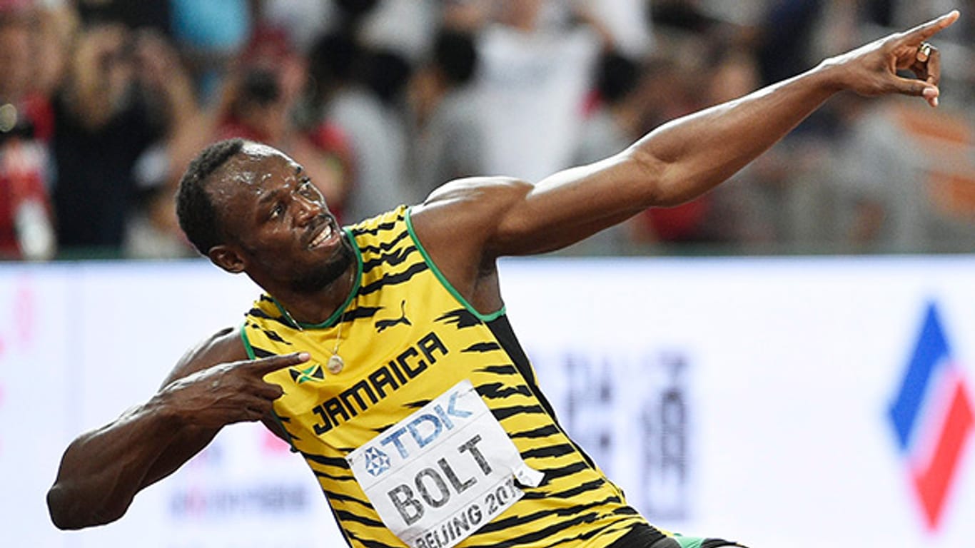 Usain Bolt triumphiert auch über die 200-Meter-Strecke.
