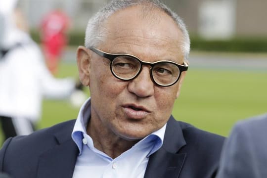 Felix Magath fordert, dass die 50+1-Regel in der Bundesliga gekippt wird.