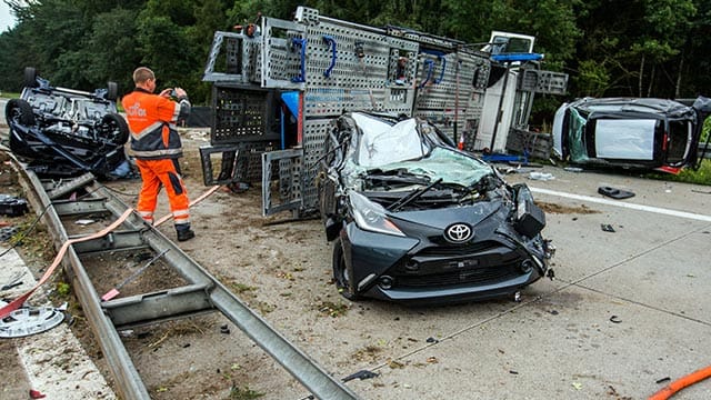 Schwerer Unfall auf der A24 in Mecklenburg-Vorpommern.