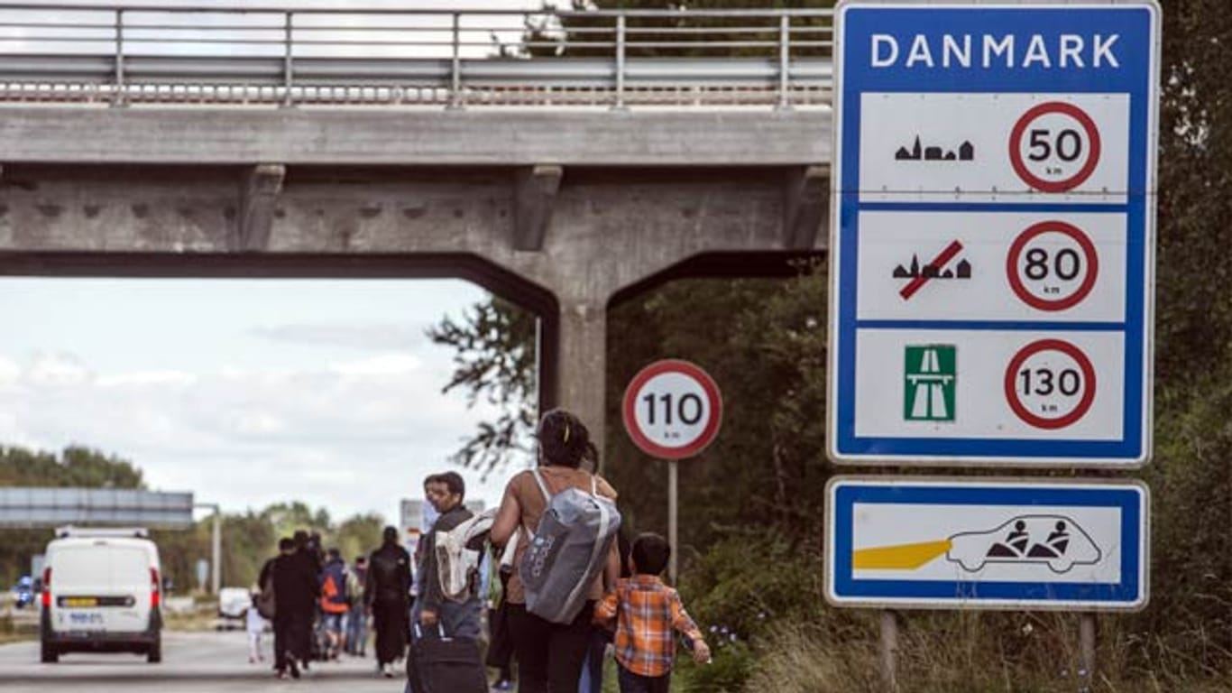 Flüchtlinge in Dänemark: Das Land will Asylbewerber bereits im Ausland abschrecken.