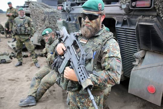 Nach einer Serie von Pannen mustert das Verteidigungsministerium das Sturmgewehr G36 aus.