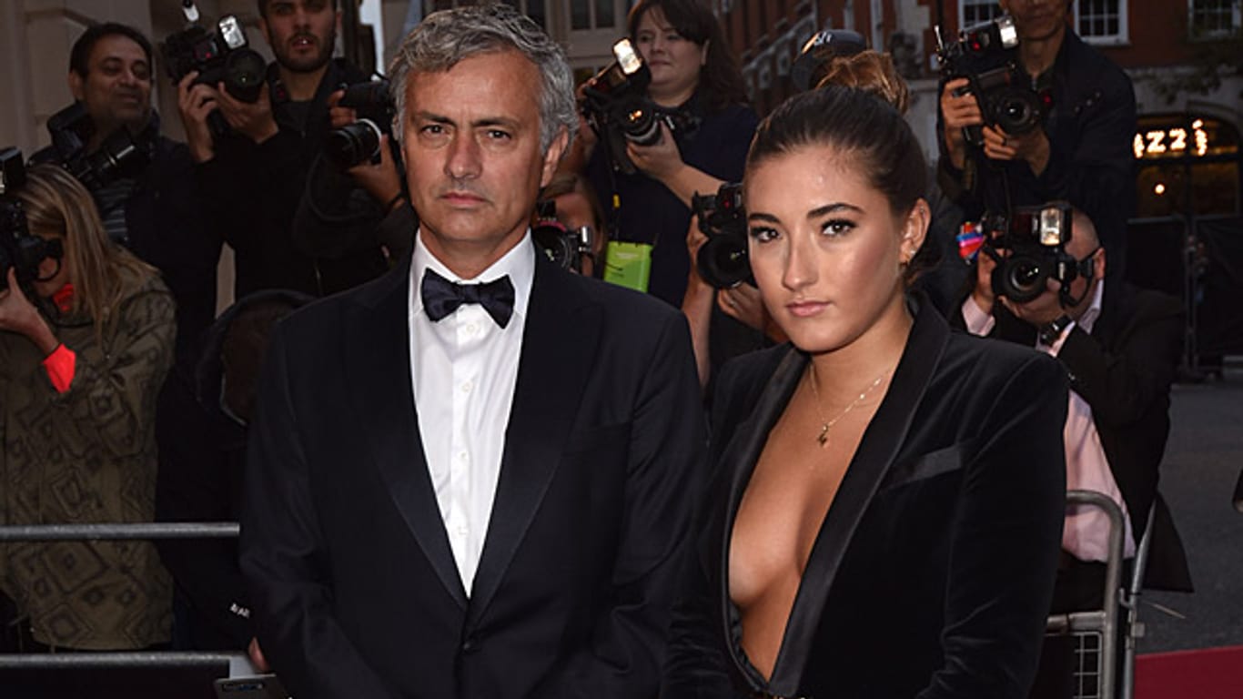 Fußballtrainer José Mourinho und seine Tochter Matilde bei den "GQ Men of the Year Awards" in London.